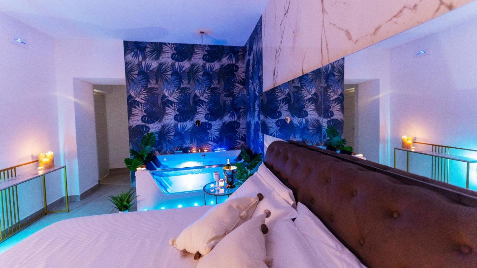 Mazzini Luxury Jacuzzy Suite CTA Exterior foto