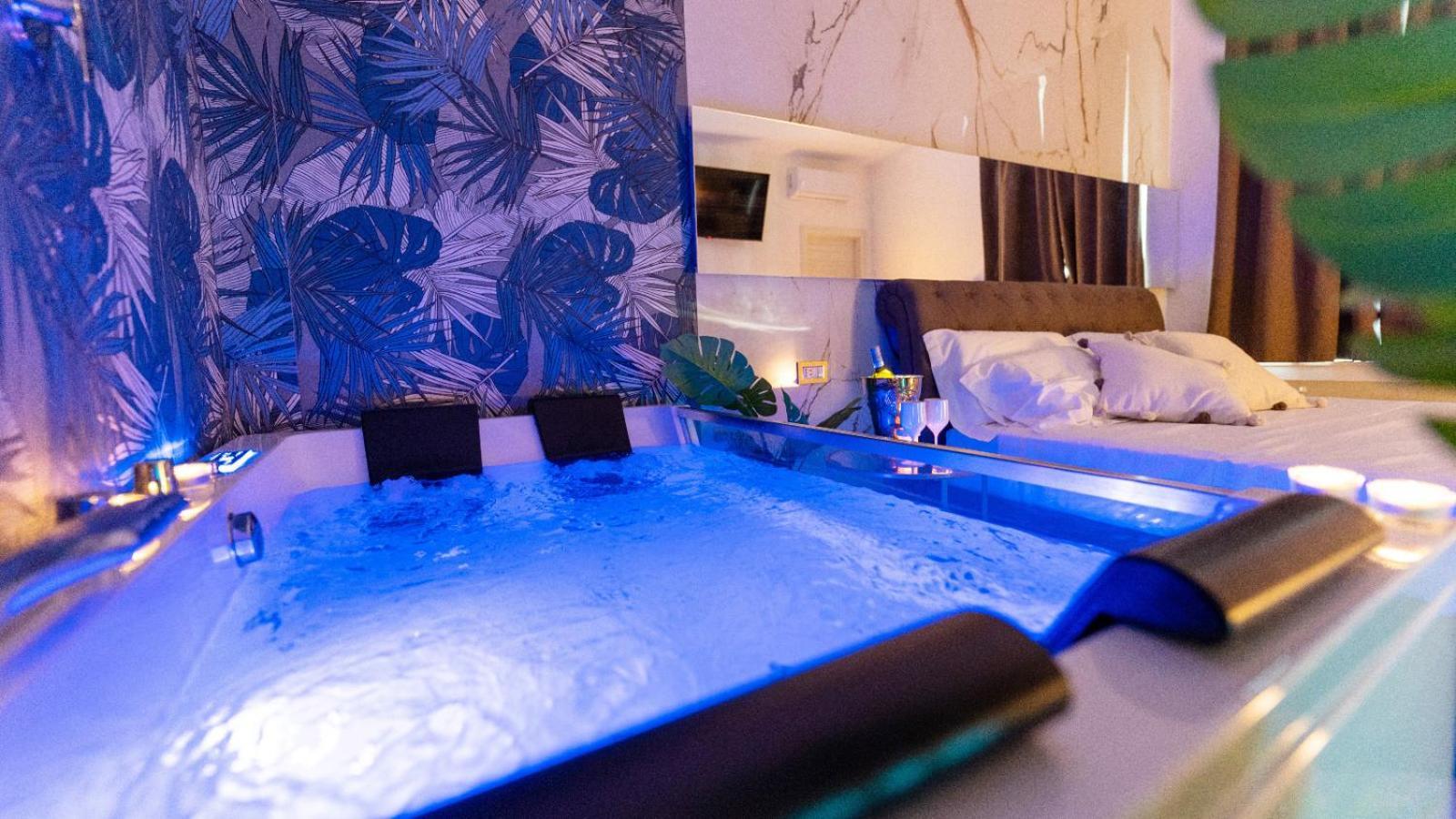 Mazzini Luxury Jacuzzy Suite CTA Exterior foto